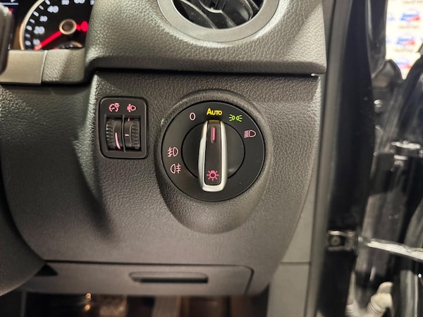 Used Volkswagen Tiguan 2015 for sale - 76120355: Photo 30