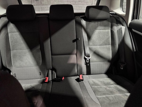 Used Volkswagen Tiguan 2015 for sale - 76120355: Photo 36