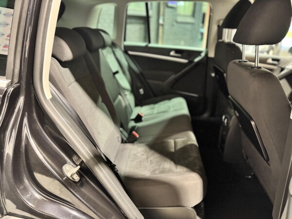 Used Volkswagen Tiguan 2015 for sale - 76120355: Photo 43