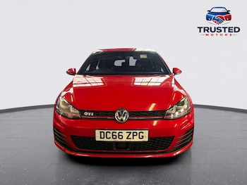 Used Volkswagen Golf 2017 for sale - 78376746: Photo