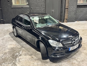Used Mercedes-Benz C-Class 2013 for sale - 75779366: Photo