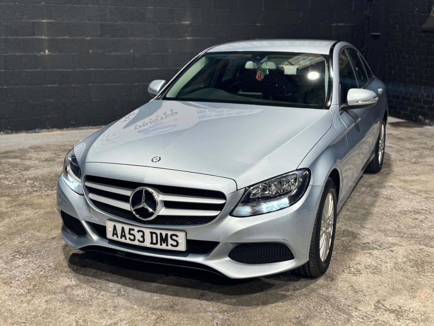 Used Mercedes-Benz C-Class 2015 for sale - 76134086: Photo 2