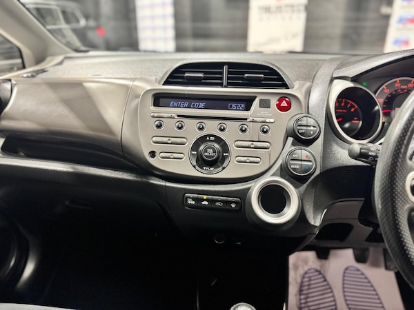 Used Honda Jazz 2009 for sale - 76198212: Photo 13