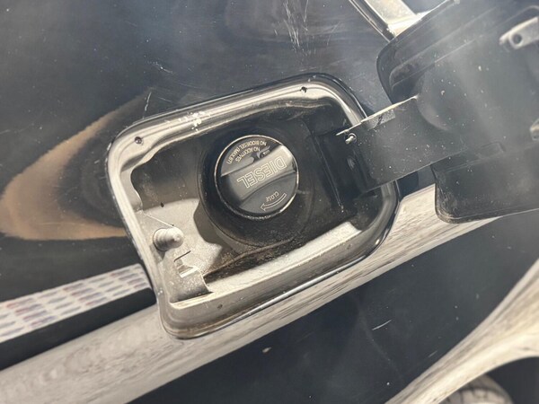 Used BMW 5 Series 2013 for sale - 75561511: Photo 11