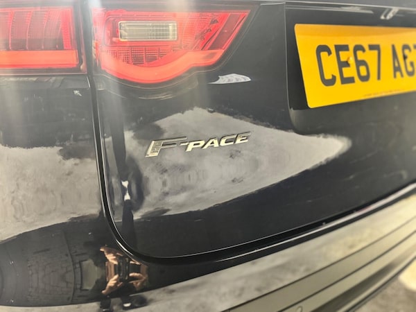 Used Jaguar F-Pace 2017 for sale - 76120303: Photo 17