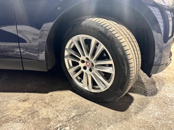 Used Jaguar F-Pace 2017 for sale - 76120303: Photo 24