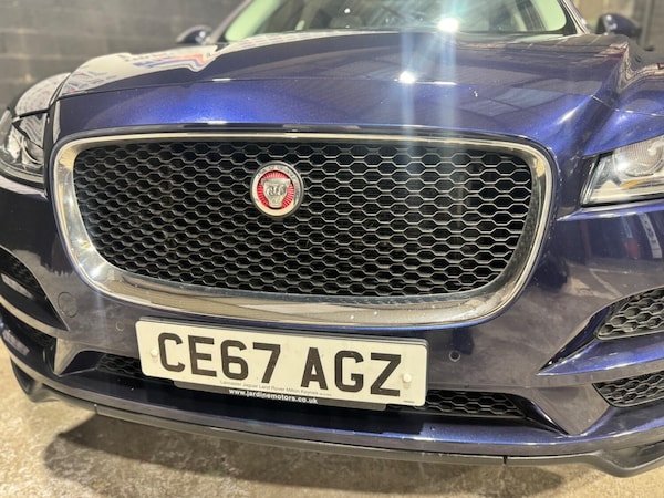 Used Jaguar F-Pace 2017 for sale - 76120303: Photo 25