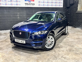 Used Jaguar F-Pace 2017 for sale - 76120303: Photo 3