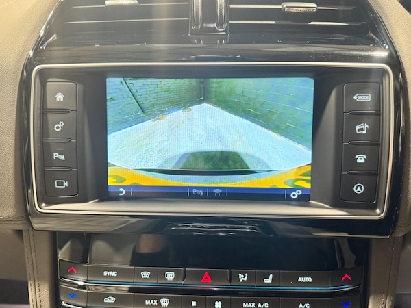 Used Jaguar F-Pace 2017 for sale - 76120303: Photo 41