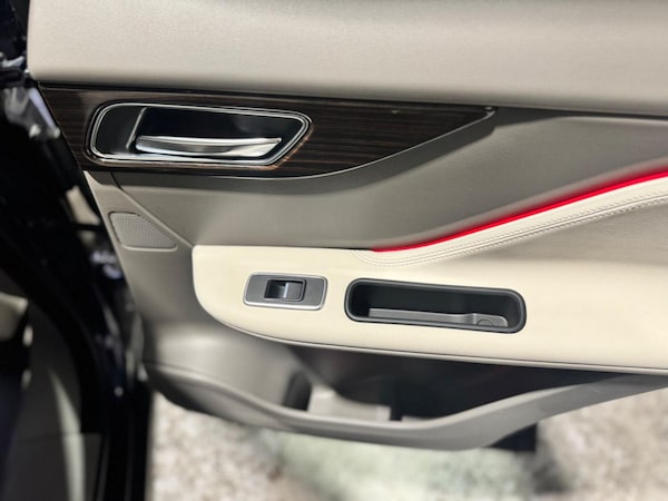 Used Jaguar F-Pace 2017 for sale - 76120303: Photo 50