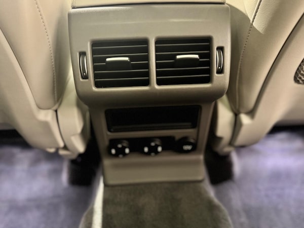 Used Jaguar F-Pace 2017 for sale - 76120303: Photo 52