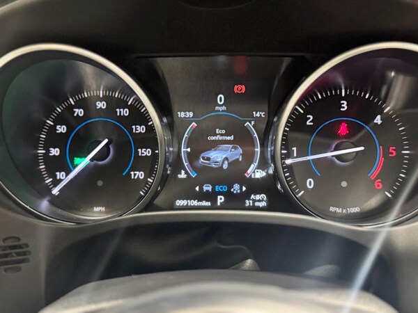 Used Jaguar F-Pace 2017 for sale - 76120303: Photo 63