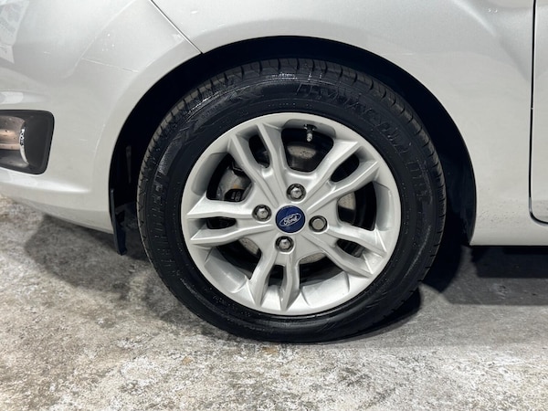 Used Ford Fiesta 2015 for sale - 75399523: Photo 14