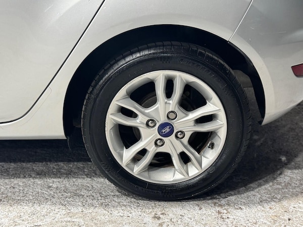Used Ford Fiesta 2015 for sale - 75399523: Photo 15