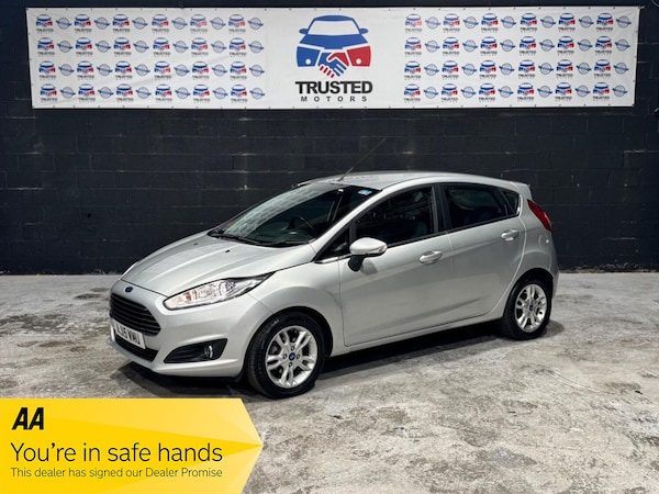 Used Ford Fiesta 2015 for sale - 75399523: Photo 1