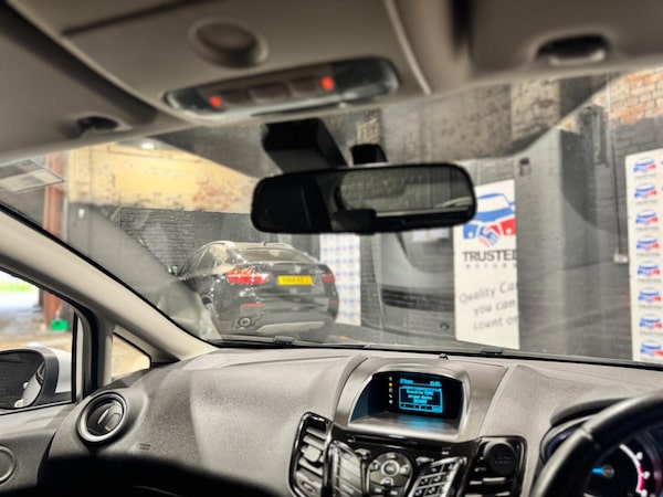 Used Ford Fiesta 2015 for sale - 75399523: Photo 27