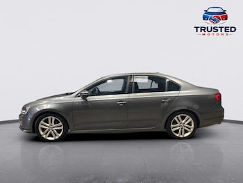 Used Volkswagen Jetta 2015 for sale - 79222923: Photo