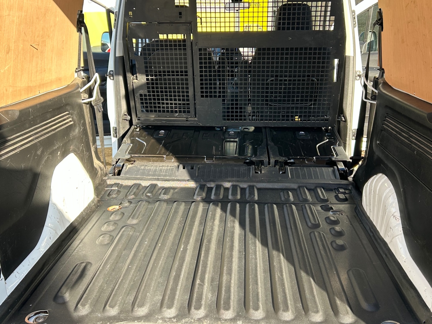 Used Peugeot Partner 2021 for sale - 76706662: Photo 21