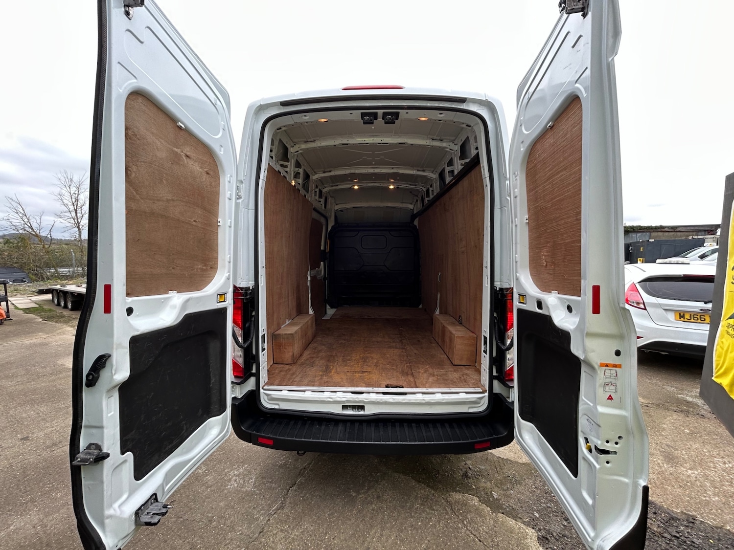 Used Ford Transit 2022 for sale - 77998312: Photo 19