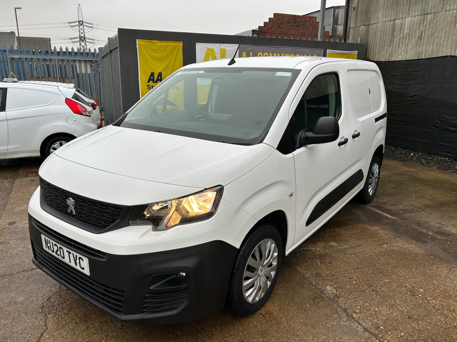 Used Peugeot Partner 2020 for sale - 77135719: Photo 3