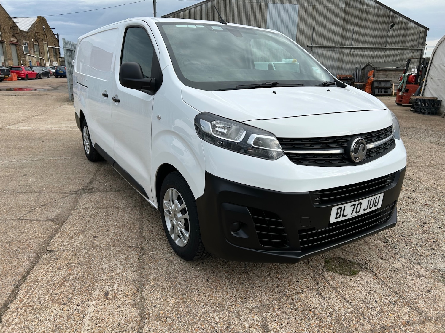 Used Vauxhall Vivaro 2020 for sale - 76477190: Photo 2