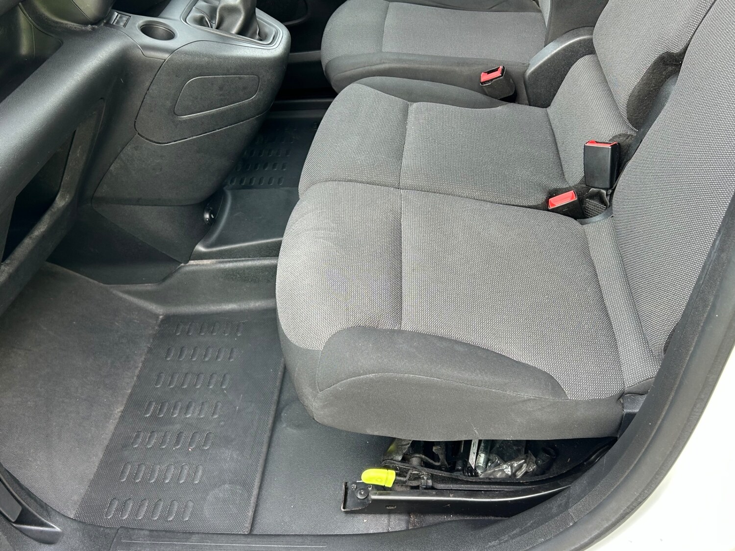 Used Peugeot Partner 2020 for sale - 77916063: Photo 17