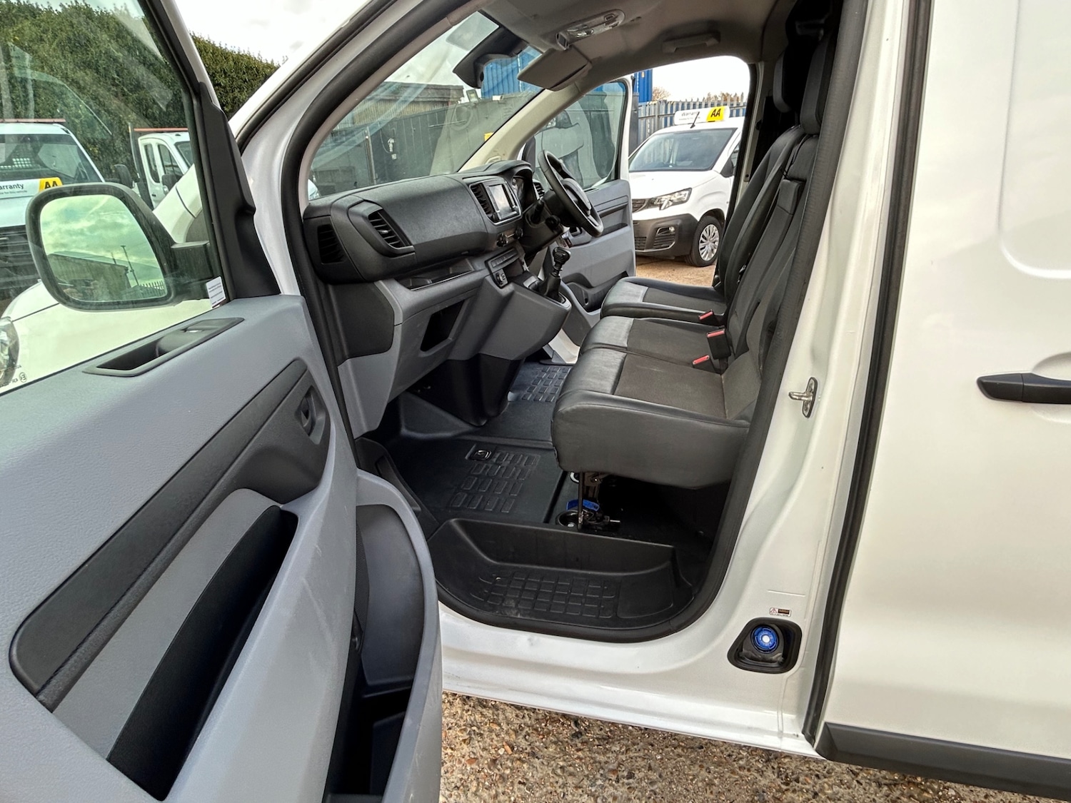 Used Peugeot Expert 2022 for sale - 76461622: Photo 18