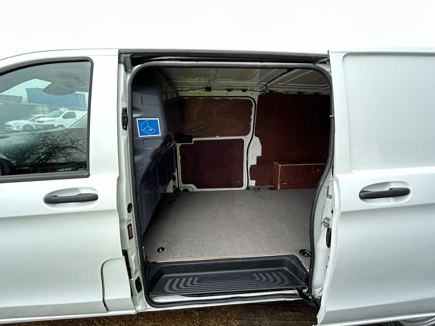 Used Mercedes-Benz Vito 2021 for sale - 77604502: Photo 18
