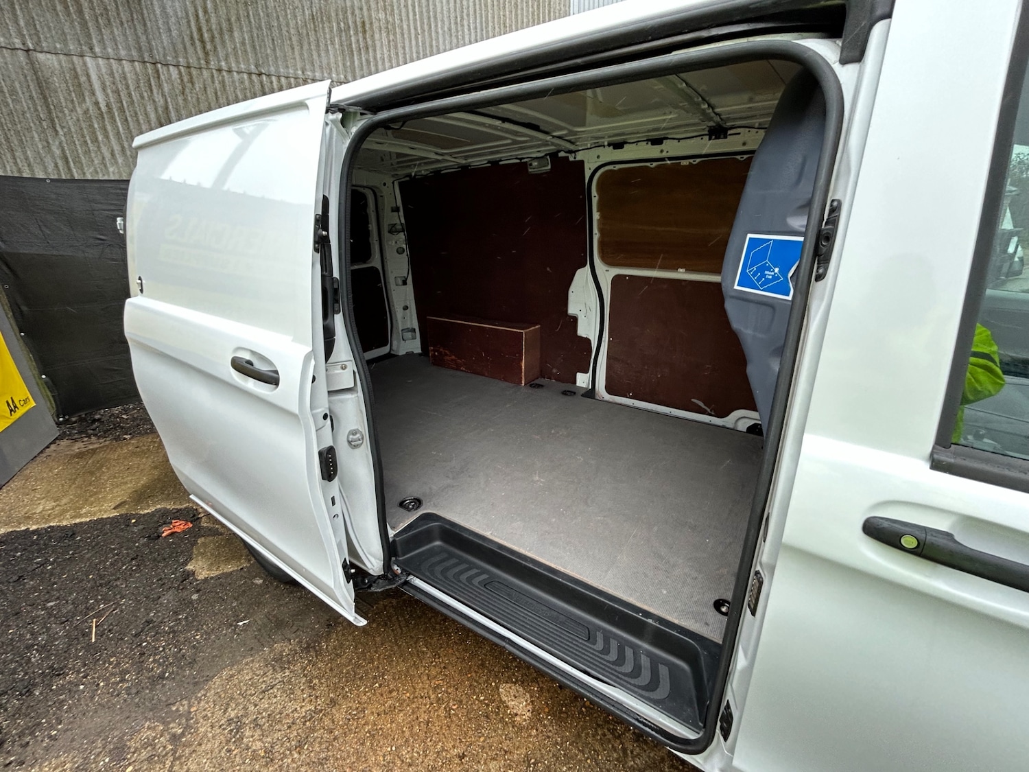 Used Mercedes-Benz Vito 2021 for sale - 77604502: Photo 23
