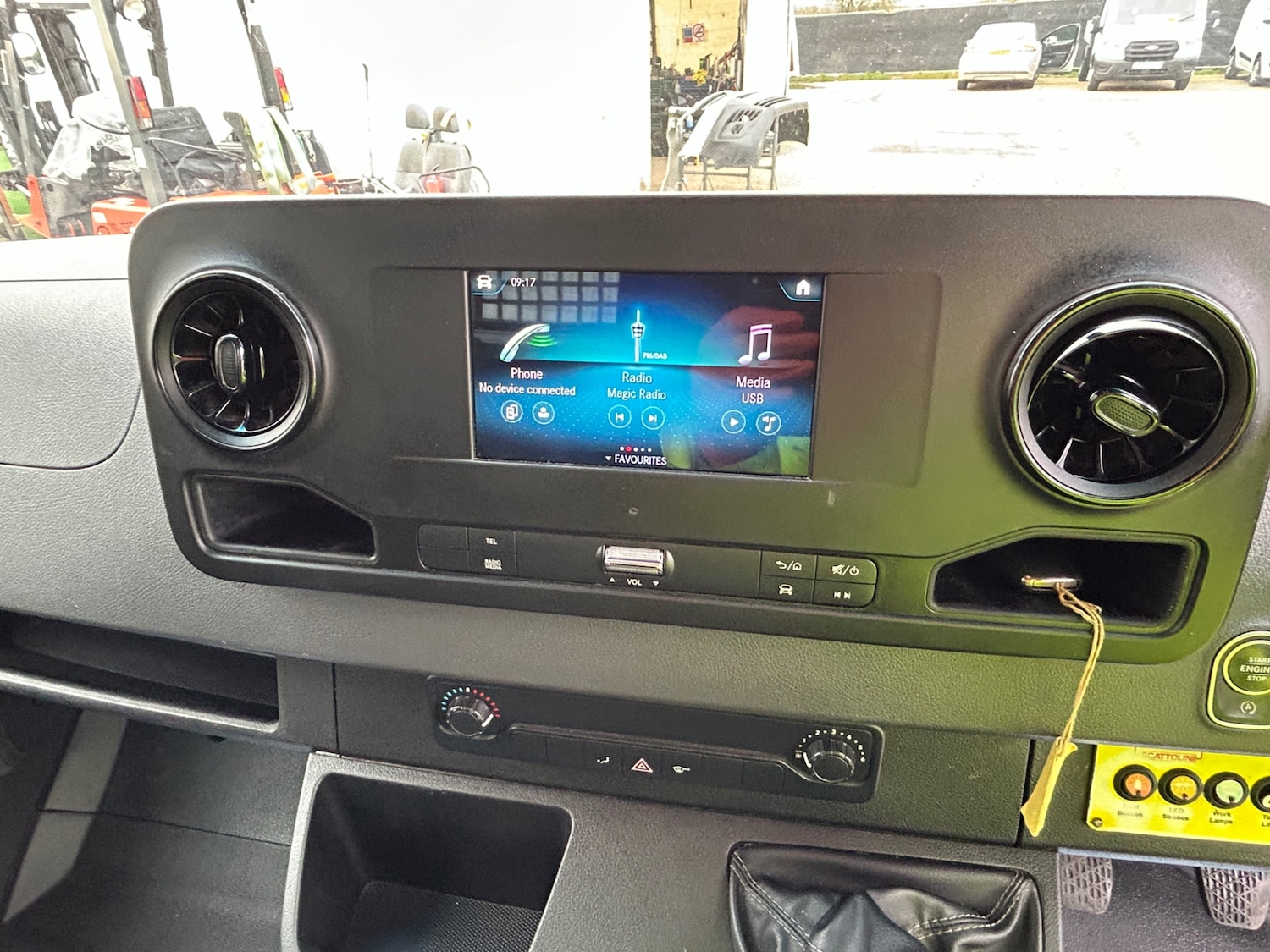 Used Mercedes-Benz Sprinter 2021 for sale - 77589805: Photo 14