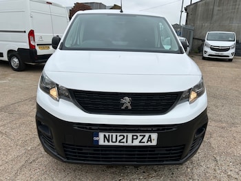 Used Peugeot Partner 2021 for sale - 76232145: Photo