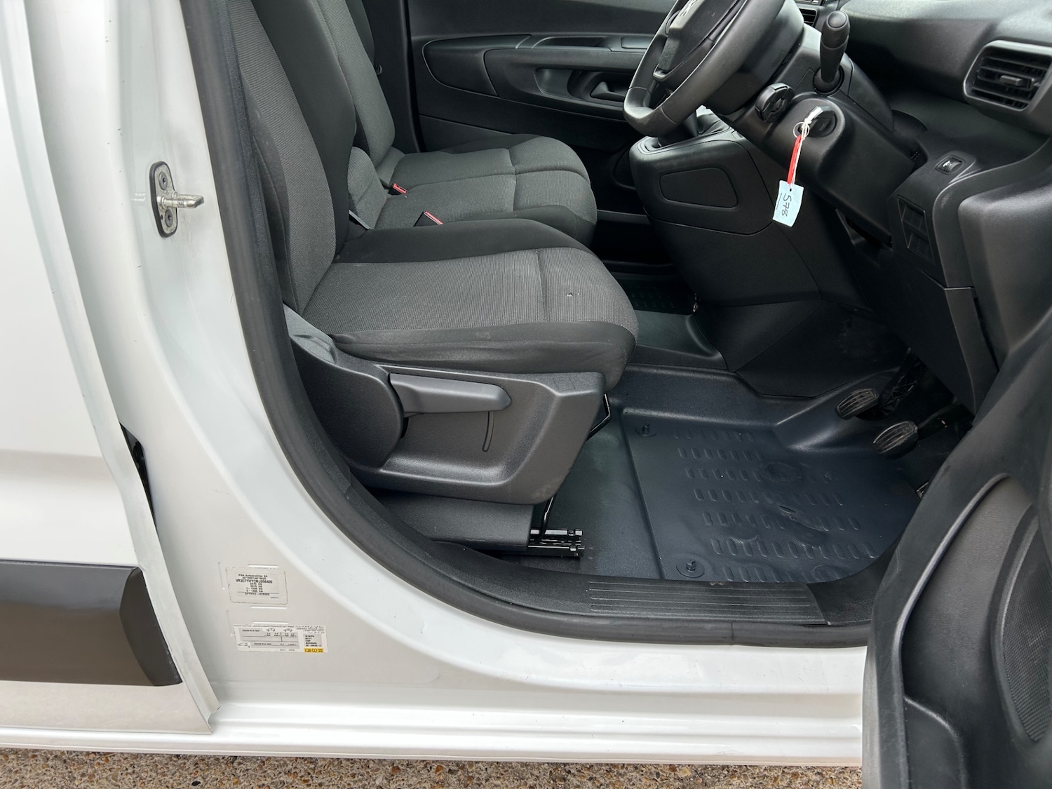 Used Peugeot Partner 2021 for sale - 76232145: Photo 8