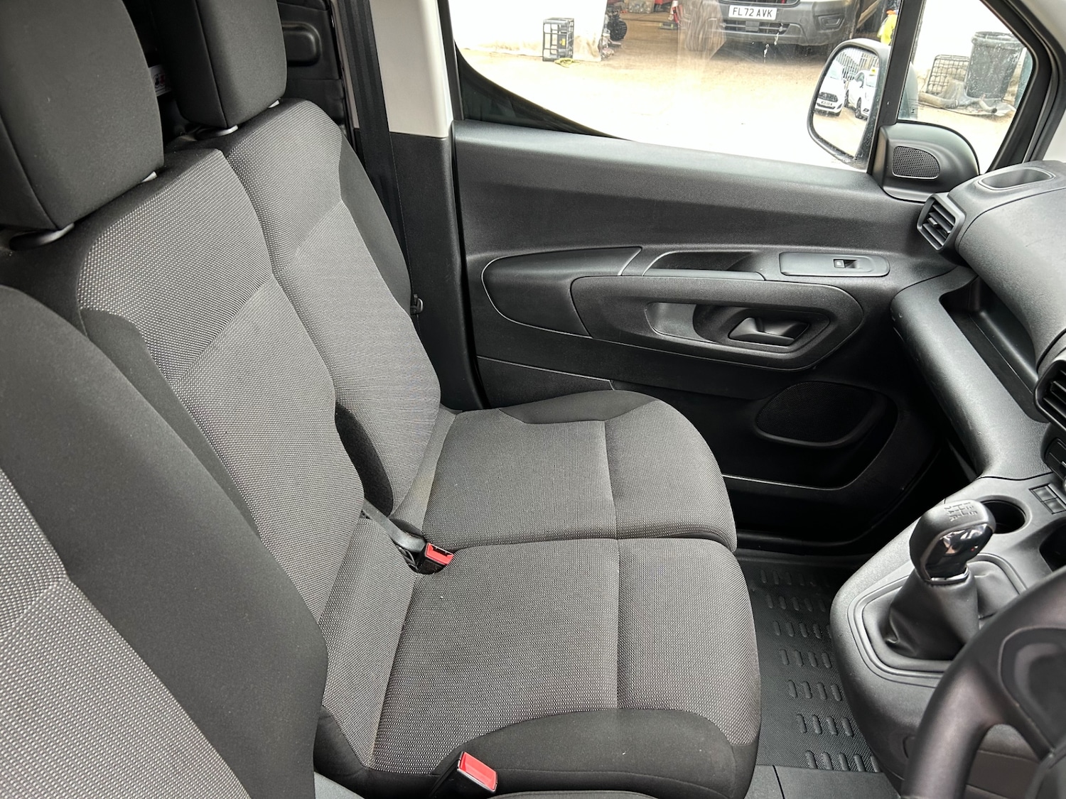 Used Peugeot Partner 2021 for sale - 76232145: Photo 9