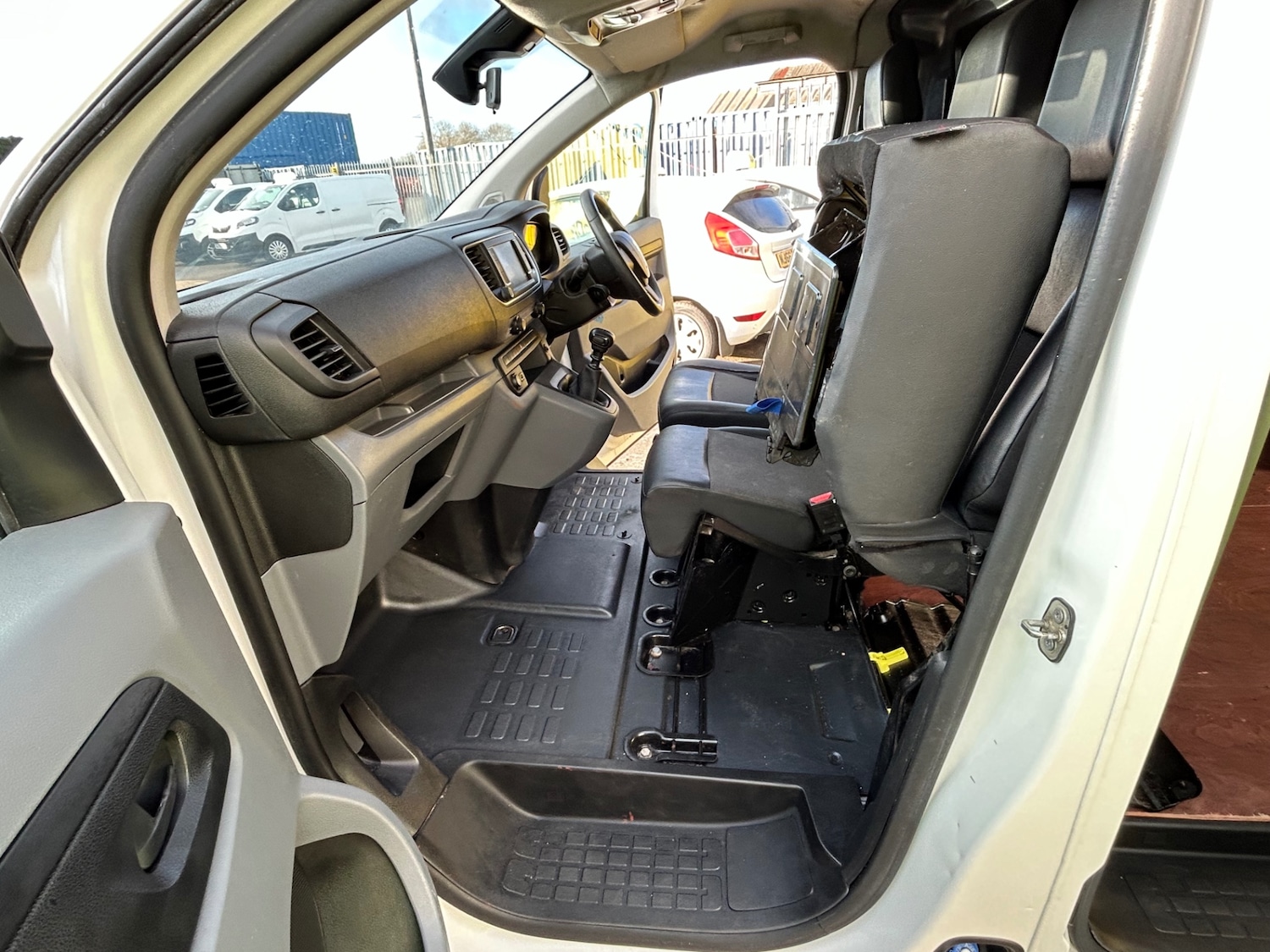 Used Peugeot Expert 2021 for sale - 77112801: Photo 15