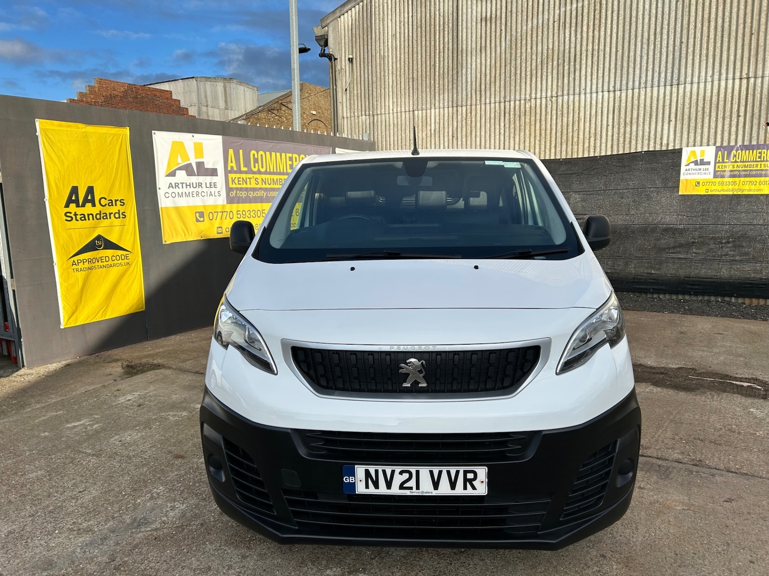 Used Peugeot Expert 2021 for sale - 77112801: Photo 2
