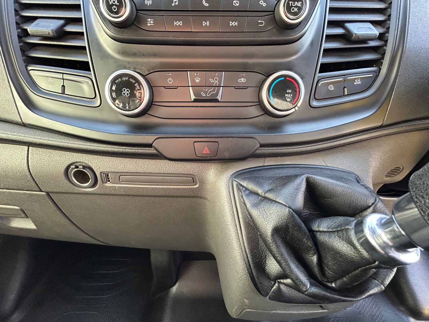 Used Ford Transit Custom 2020 for sale - 76555328: Photo 18