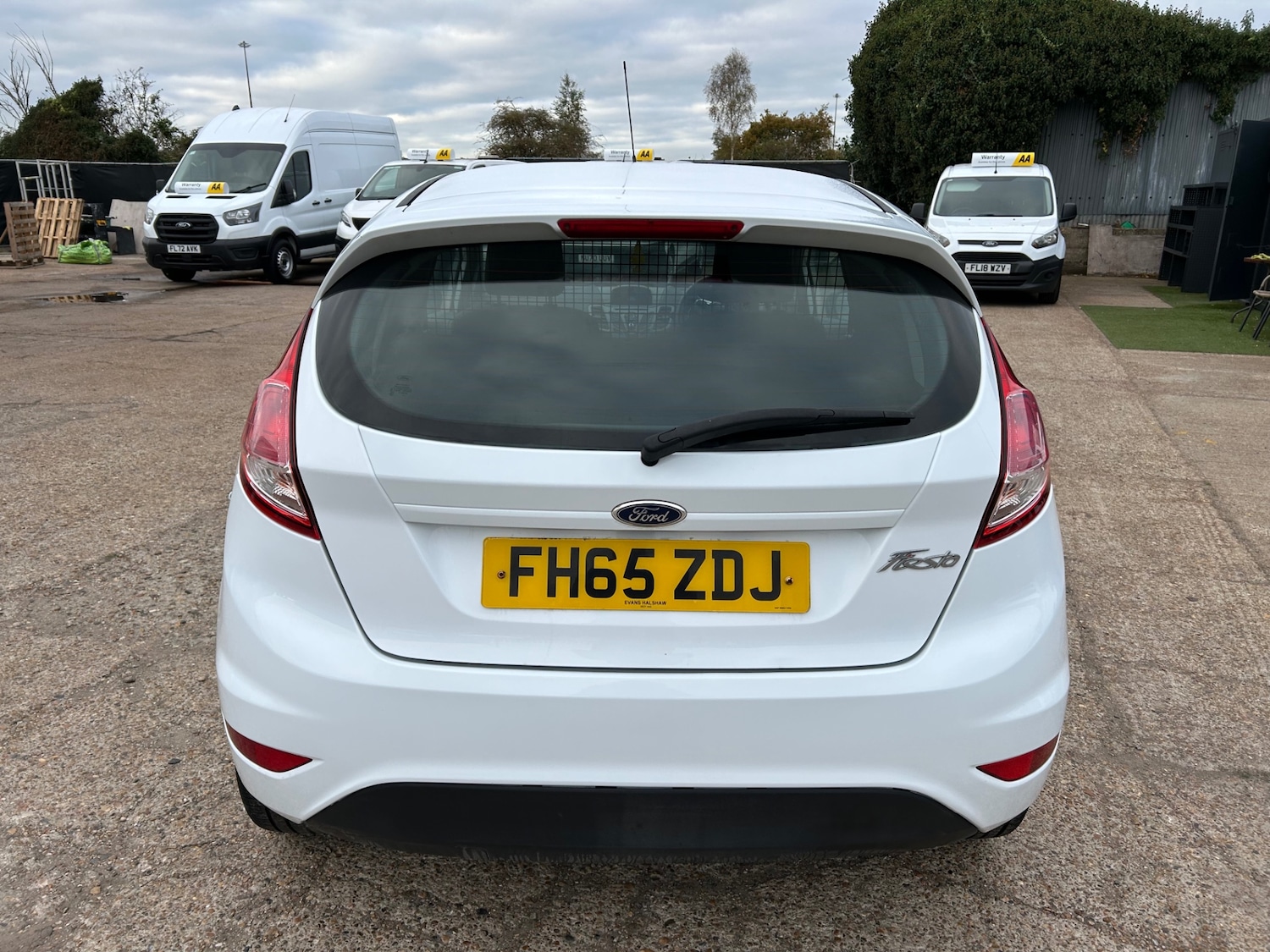 Used Ford Fiesta 2016 for sale - 76299032: Photo 16