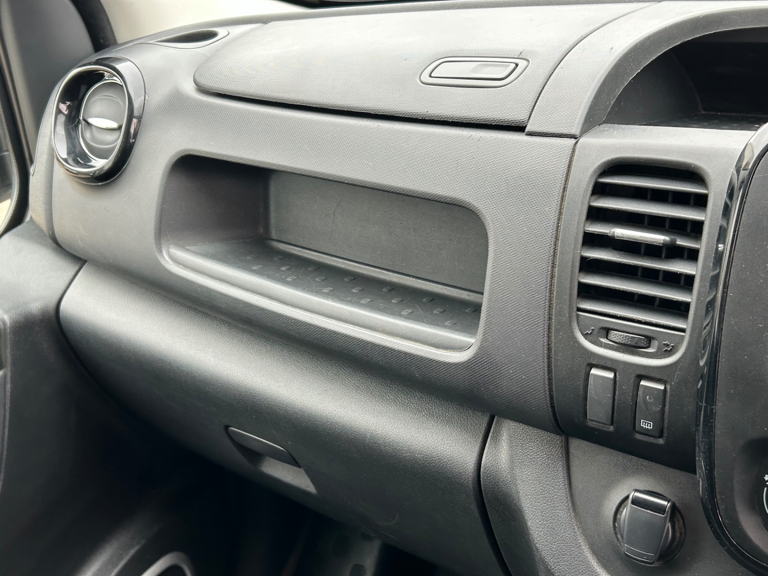 Used Vauxhall Vivaro 2018 for sale - 76275068: Photo 14