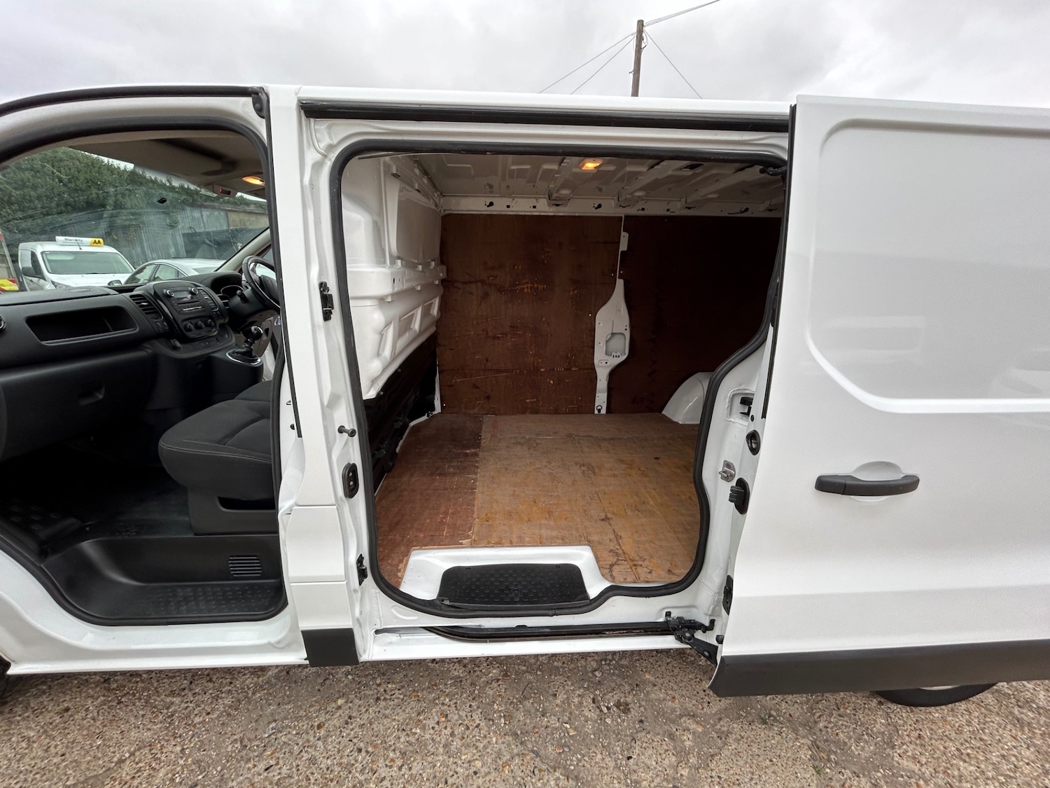 Used Vauxhall Vivaro 2018 for sale - 76275068: Photo 17
