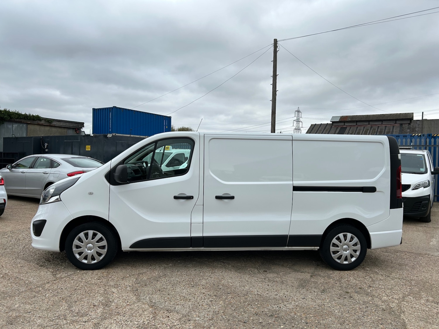 Used Vauxhall Vivaro 2018 for sale - 76275068: Photo 4