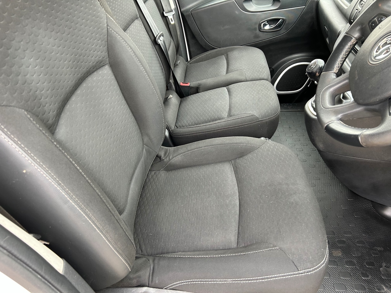 Used Vauxhall Vivaro 2018 for sale - 76275068: Photo 9
