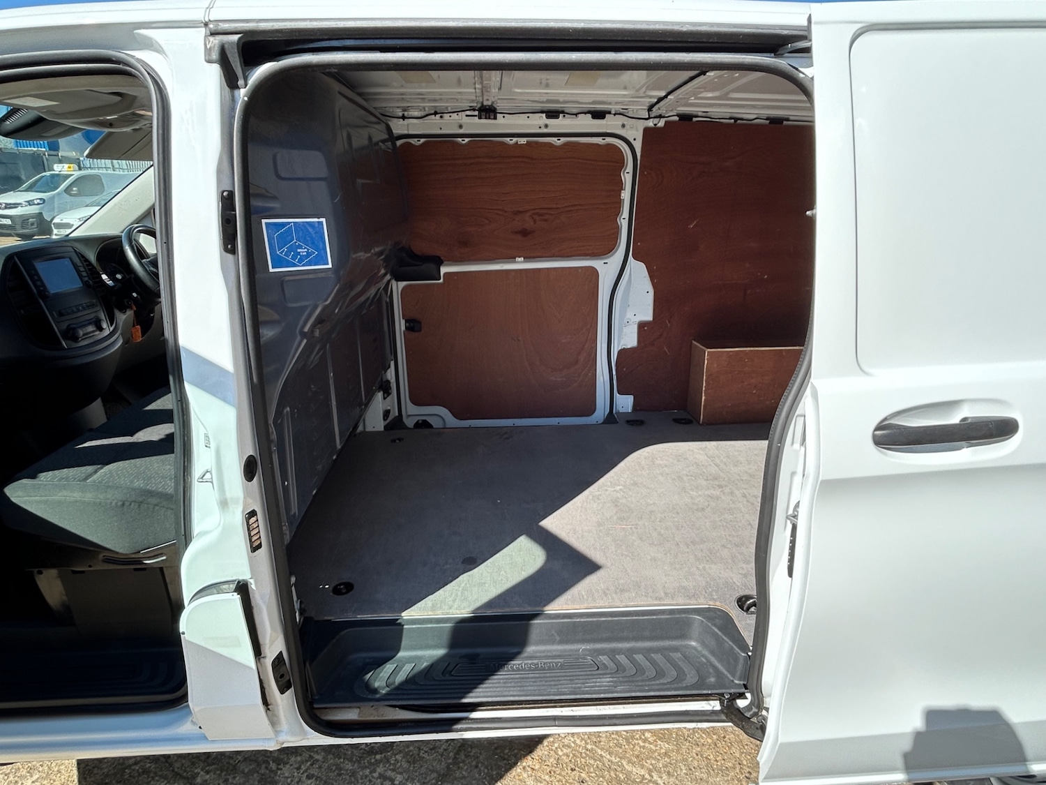 Used Mercedes-Benz Vito 2021 for sale - 77931728: Photo 19