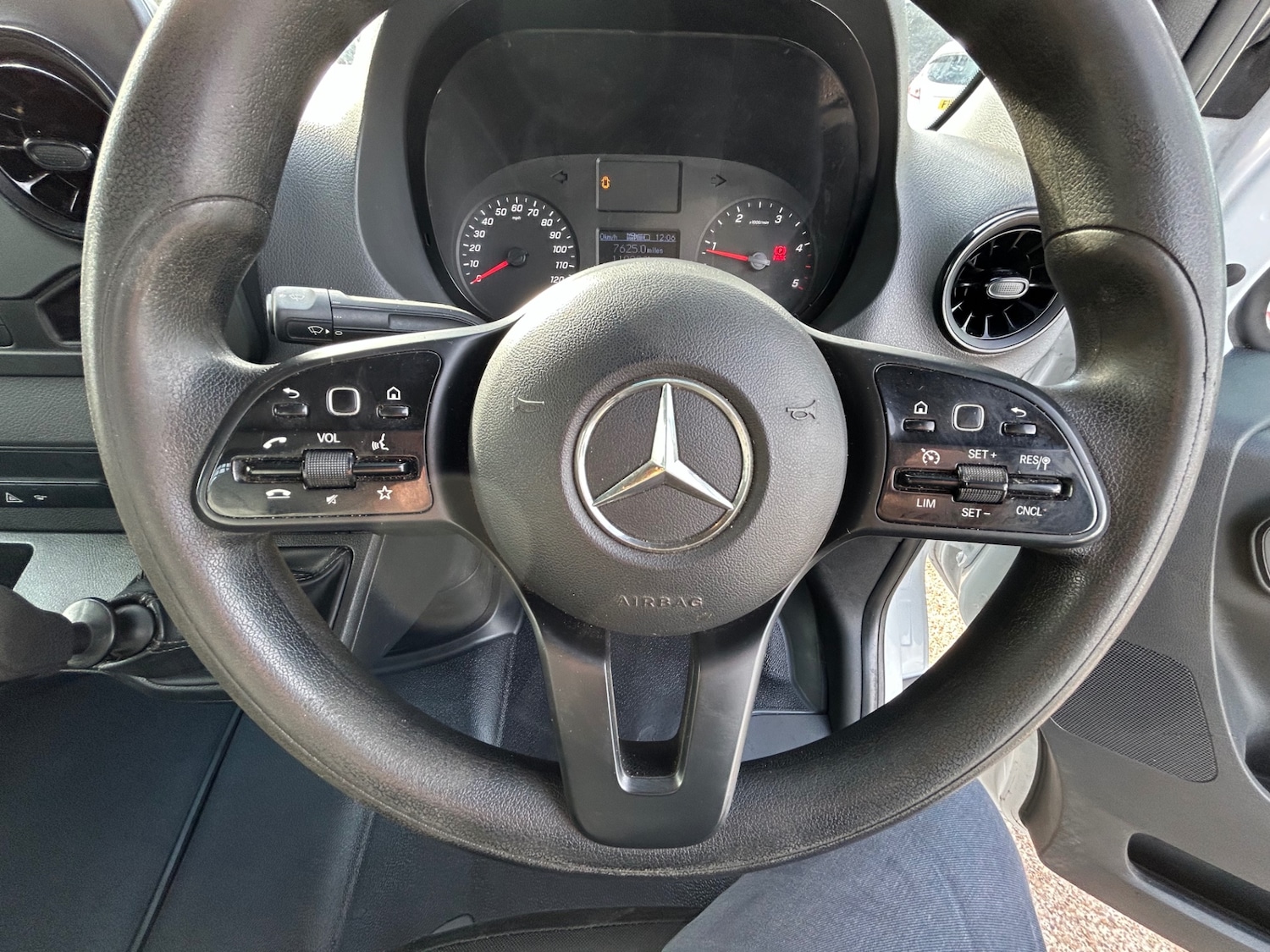 Used Mercedes-Benz Sprinter 2020 for sale - 76340859: Photo 13