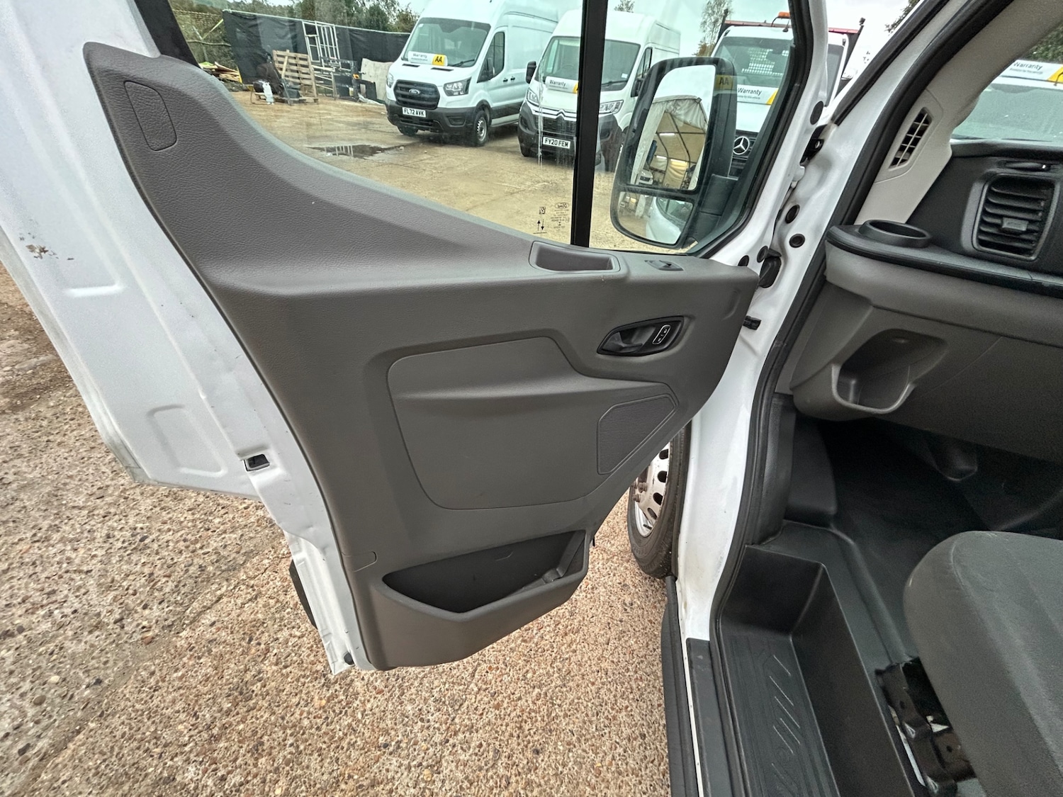 Used Ford Transit 2022 for sale - 76402123: Photo 15