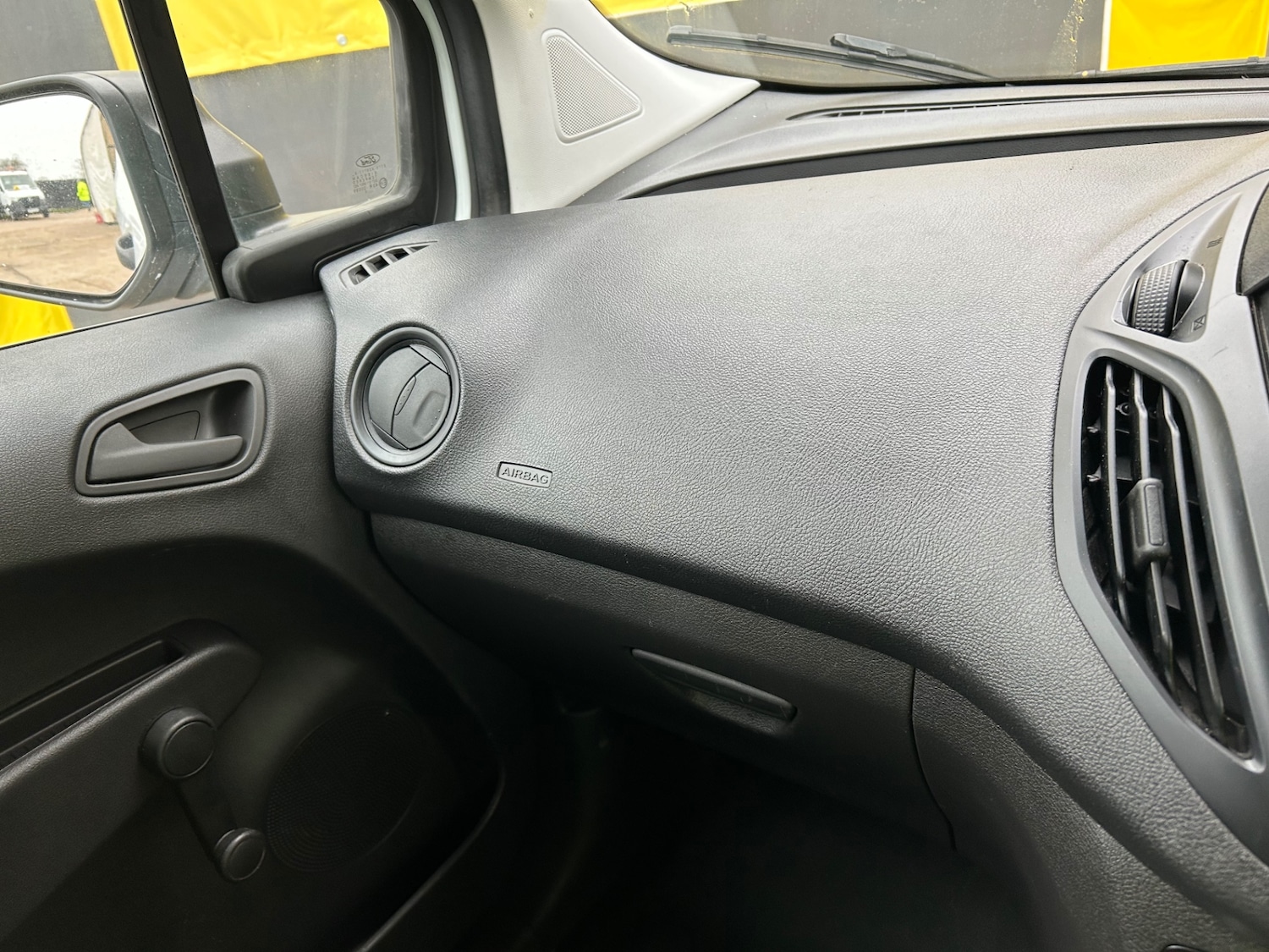 Used Ford Transit Courier 2020 for sale - 77061781: Photo 13