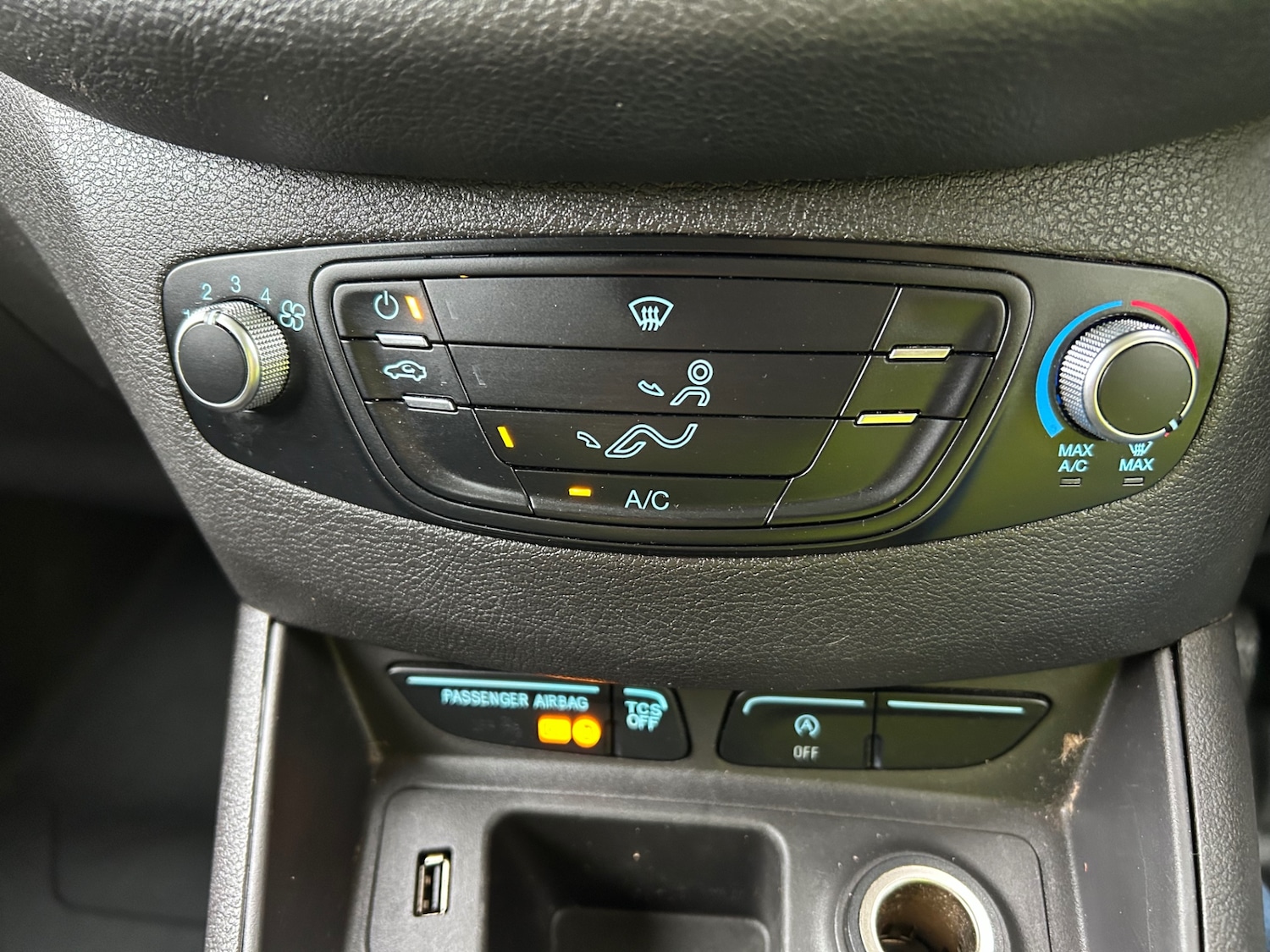 Used Ford Transit Courier 2020 for sale - 77061781: Photo 14