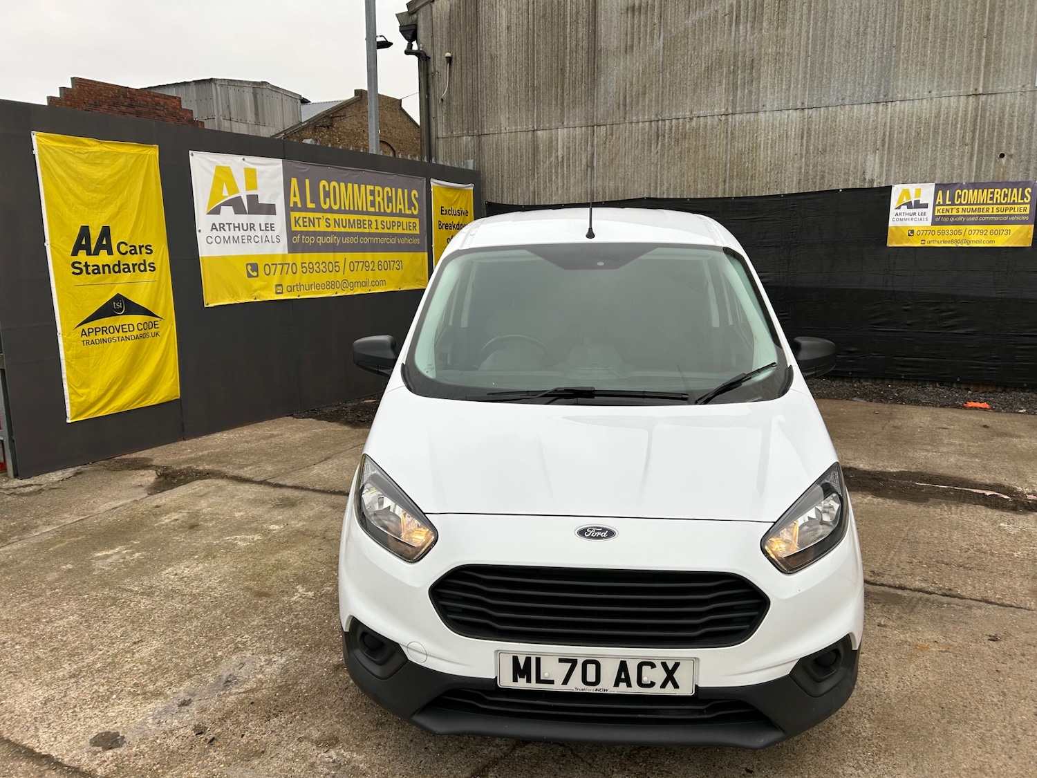 Used Ford Transit Courier 2020 for sale - 77061781: Photo 2