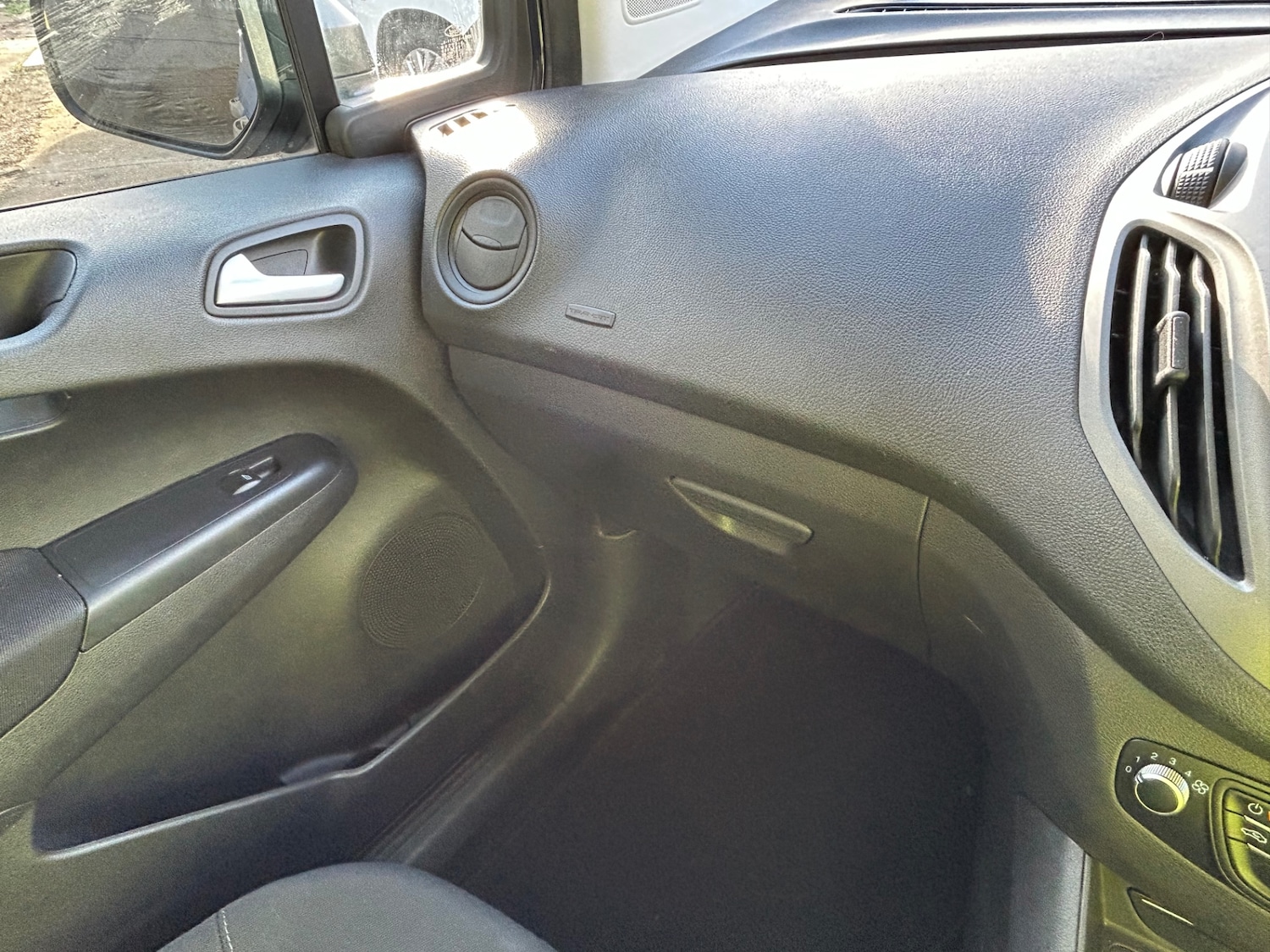 Used Ford Transit Courier 2019 for sale - 77258678: Photo 15