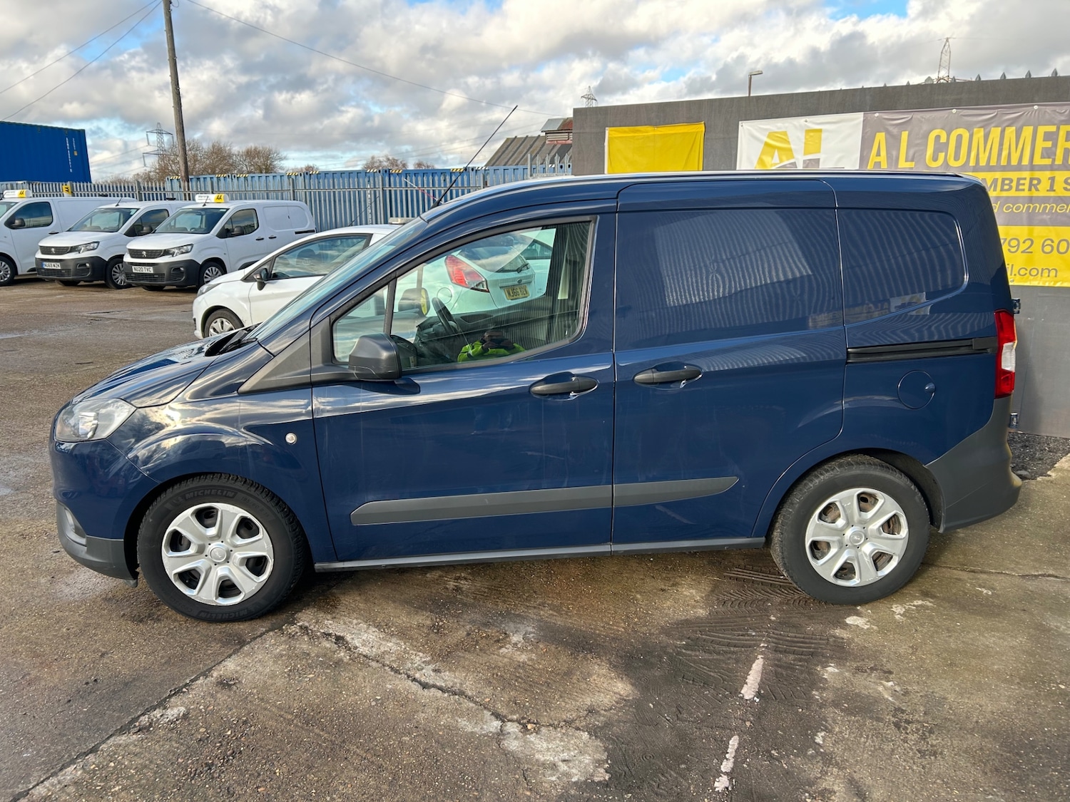 Used Ford Transit Courier 2019 for sale - 77258678: Photo 4