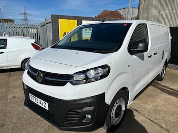 Used Vauxhall Vivaro 2023 for sale - 77716125: Photo